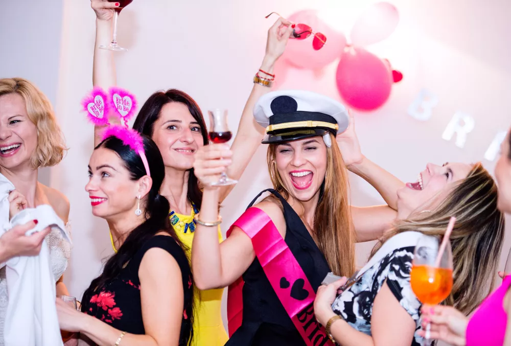 Who pays for the bachelorette party