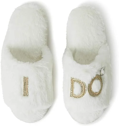fur slippers – last minute bridal shower gift